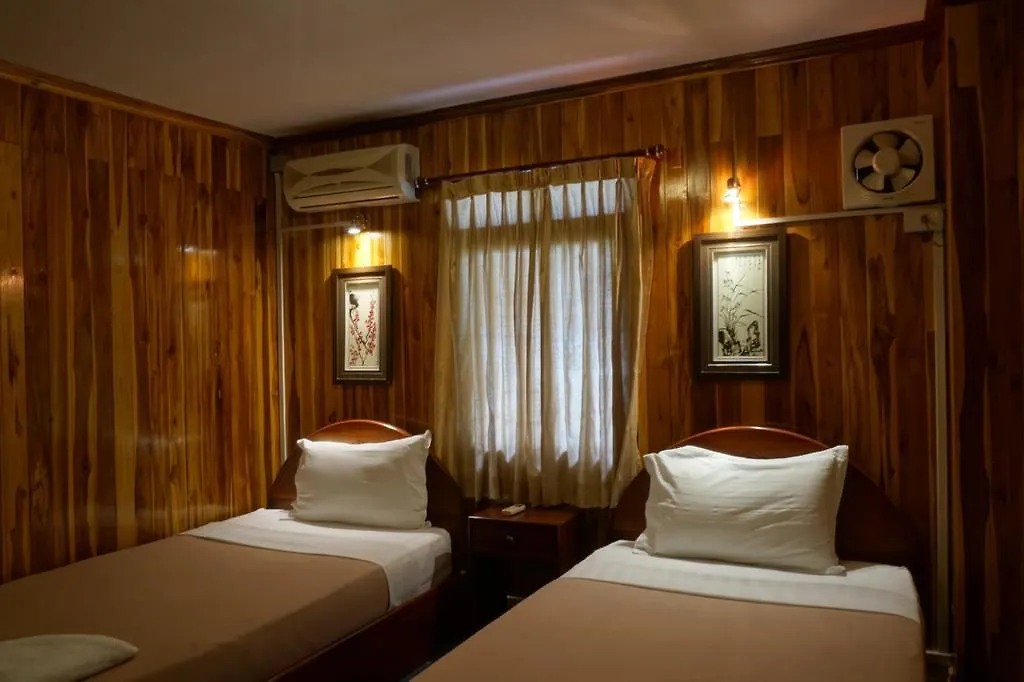 Rimvang Guesthouse Luang Prabang Guest house
