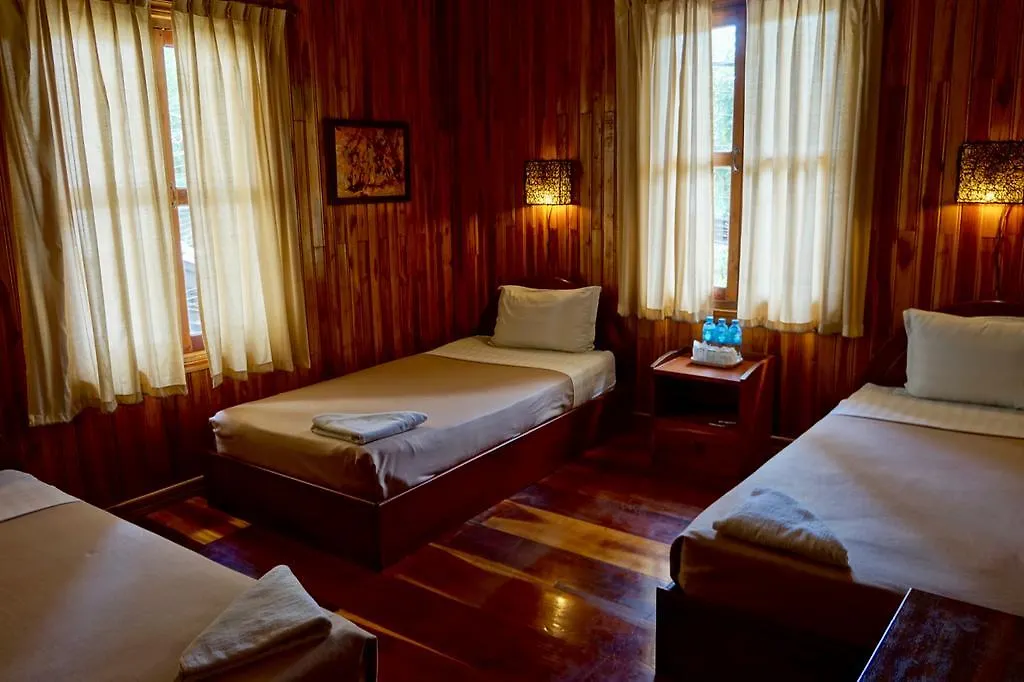 Rimvang Guesthouse Luang Prabang Laos